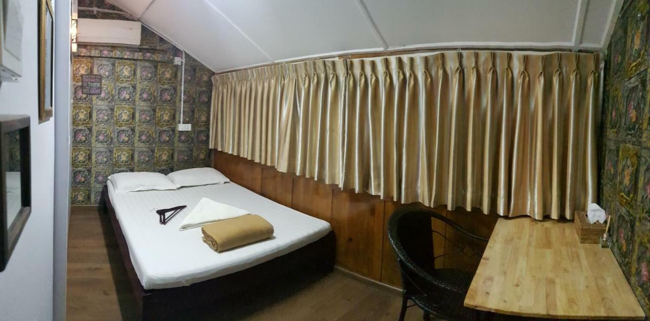 Hostel He-O Yangon Exterior foto